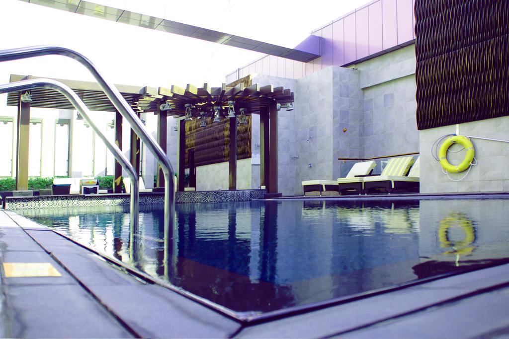 Halo Hotel Dubai Dış mekan fotoğraf
