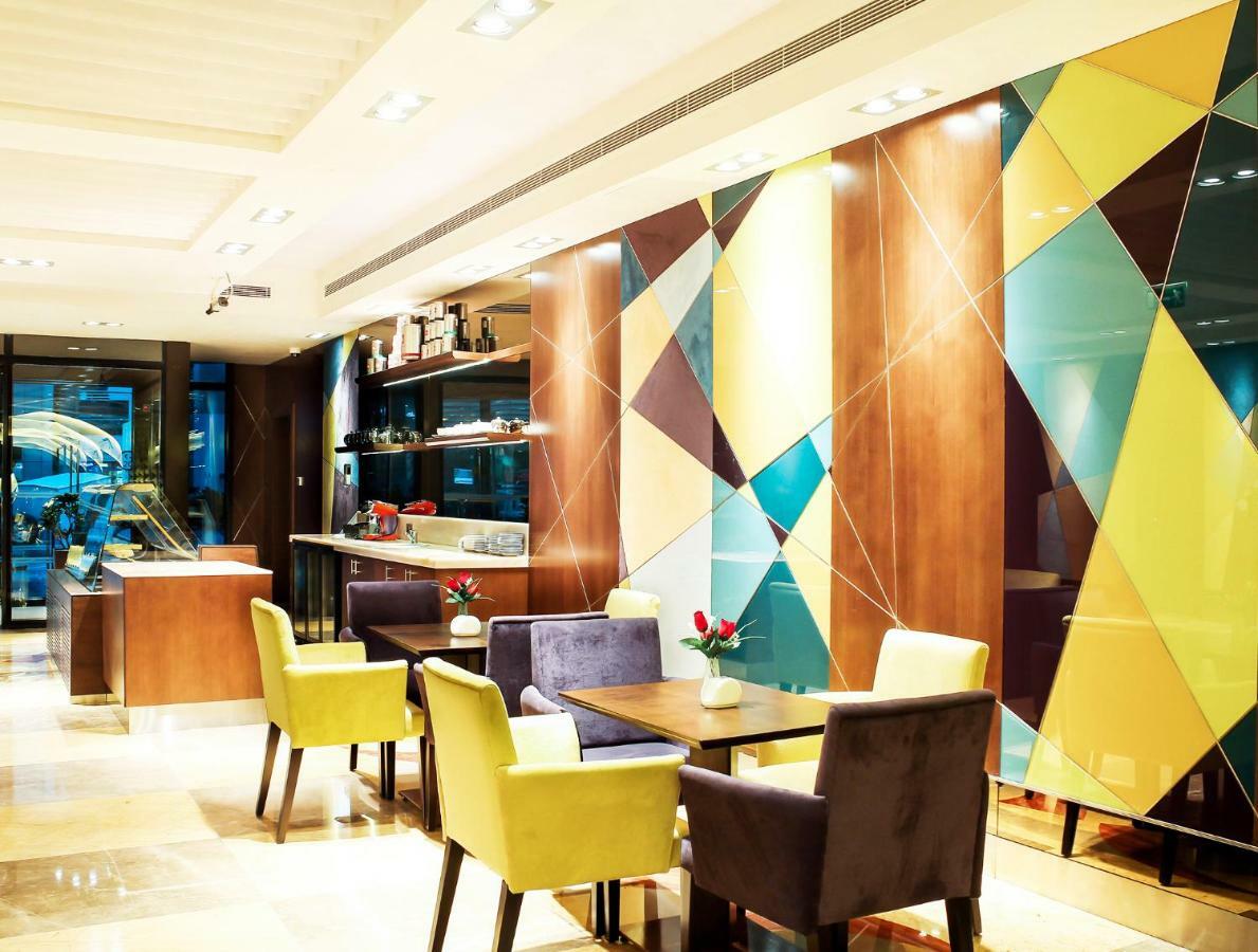 Halo Hotel Dubai Dış mekan fotoğraf